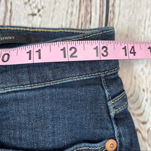 Banana Republic Denim Mid-Rise Skinny Jeans Dark Wash Size 26 with 27” Inseam - Picture 11 of 14